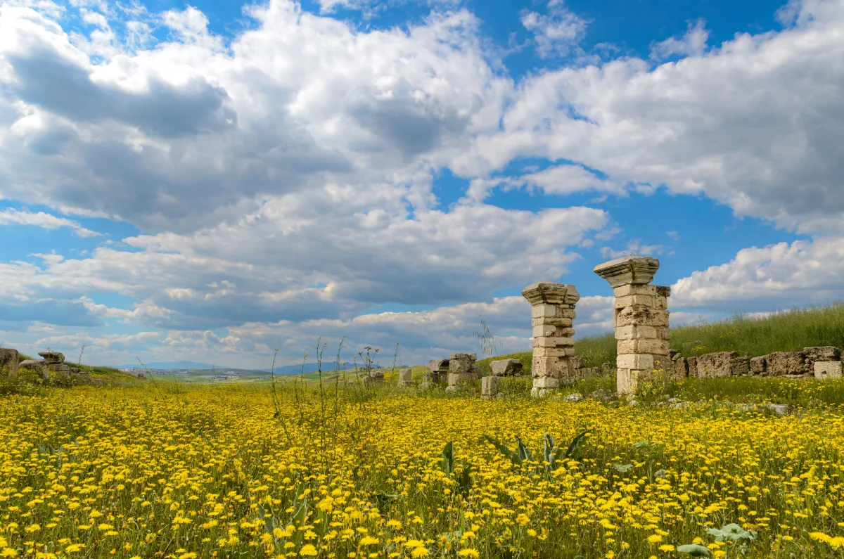 Laodicea - Kaklık cave - Salda Lake Tour